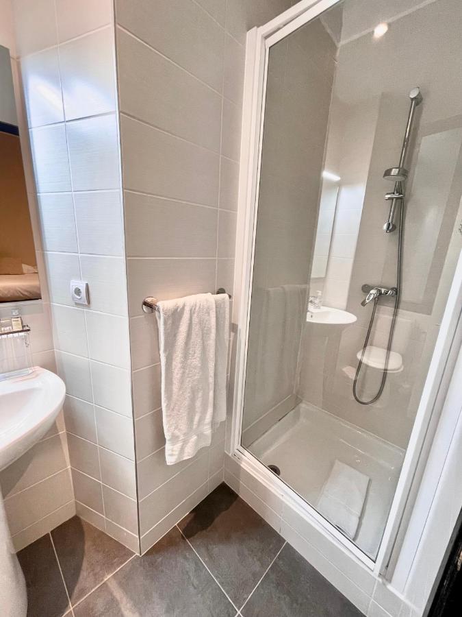 Economy Triple Room,1344065972:JPEG